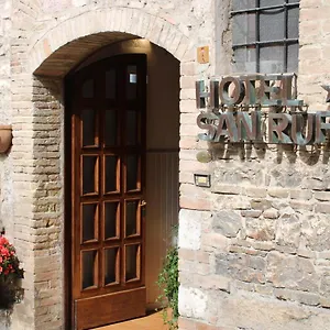 San Rufino ** Asyż